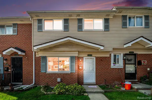 25634 Lexington Lane, Roseville, MI 48066