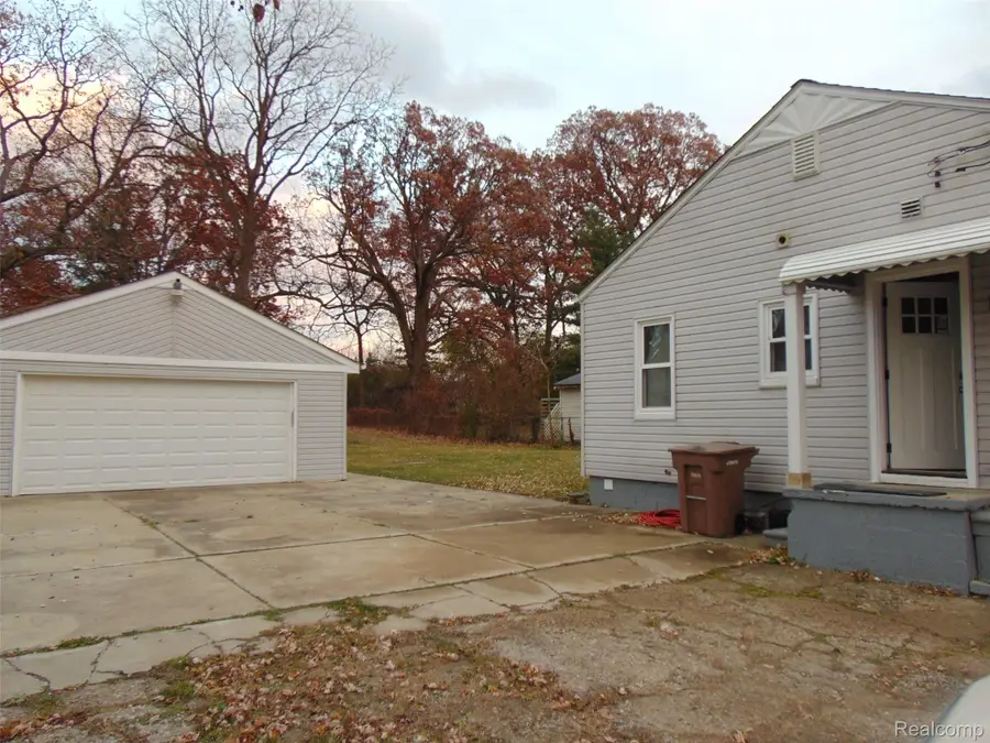 780 Palmer Drive, Pontiac, MI 48342 - Image #3