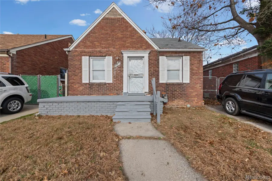 15001 Flanders Street, Detroit, MI 48205 - Image #2