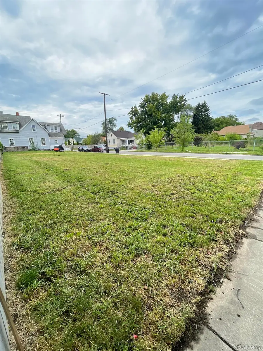 1497 Lansing Street, Detroit, MI 48209 - Image #2