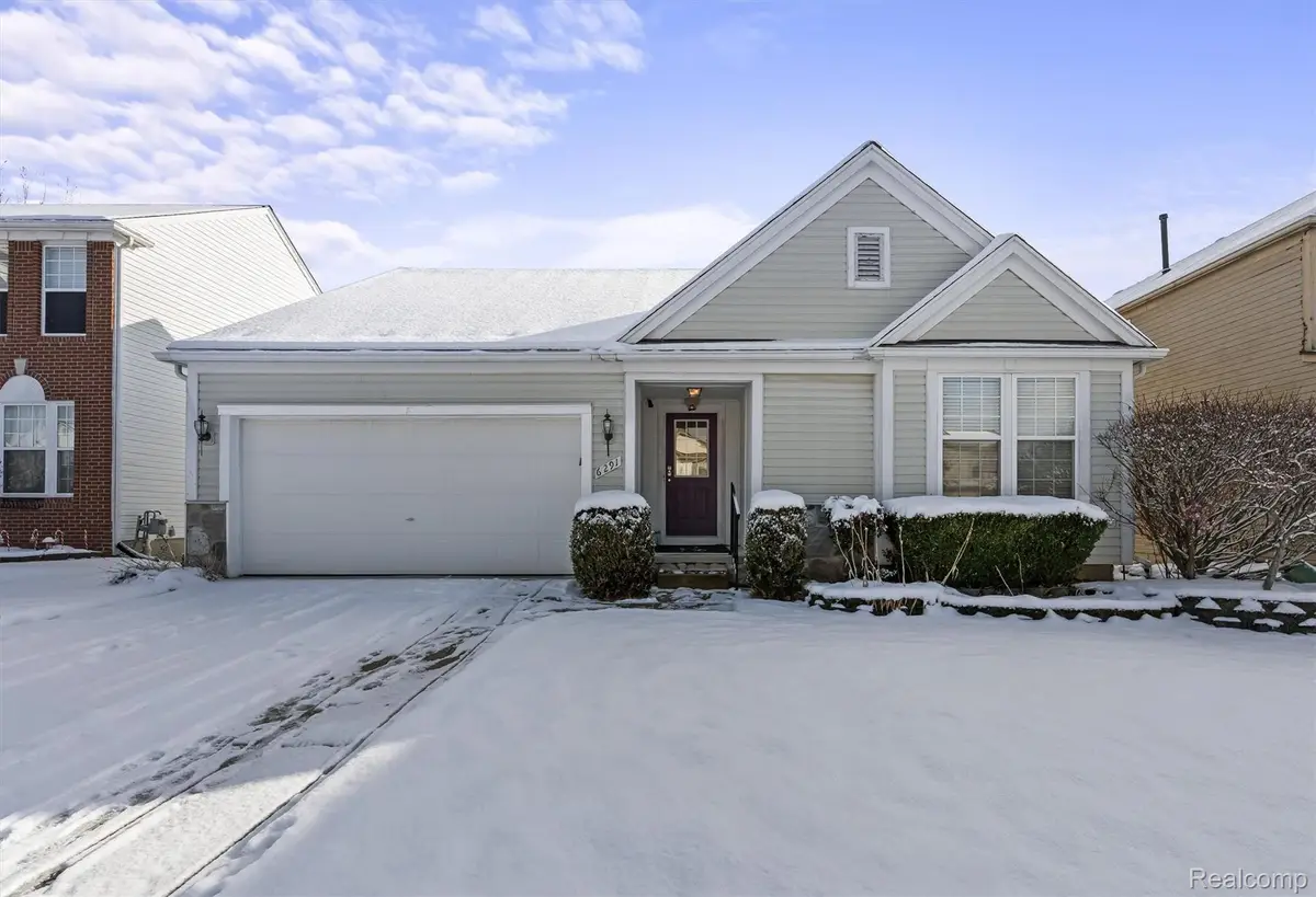 6291 Creekside Circle, Ypsilanti, MI 48197 - Image #1
