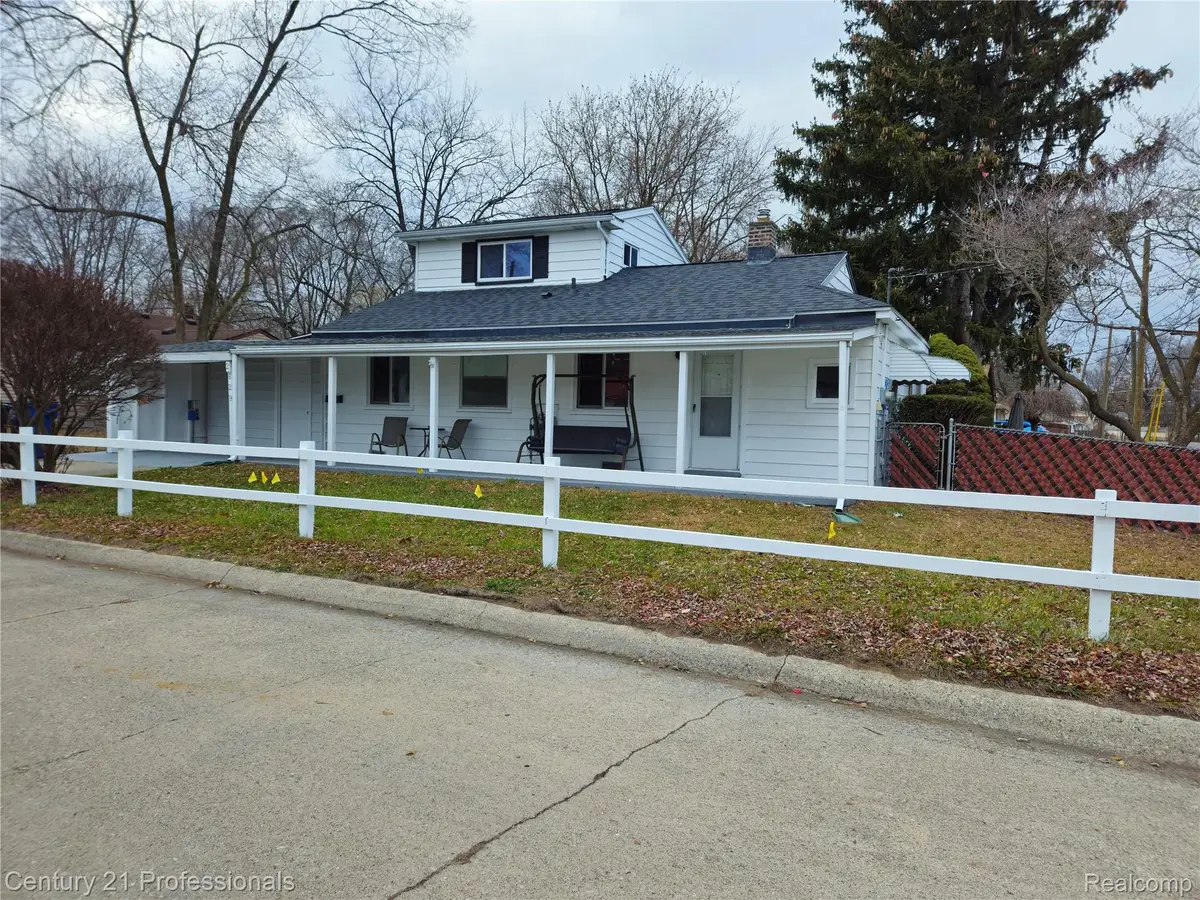 2829 Batavia Court, Westland, MI 48186 - Image #1