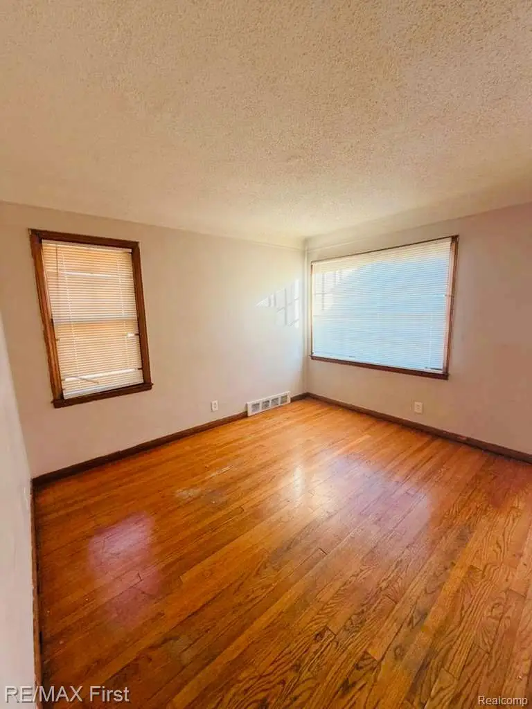 15625 Bringard Drive, Detroit, MI 48205 - Image #3