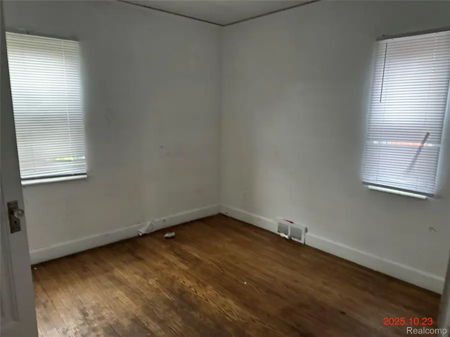 8064 Bliss Street, Detroit, MI 48234 - Image #3