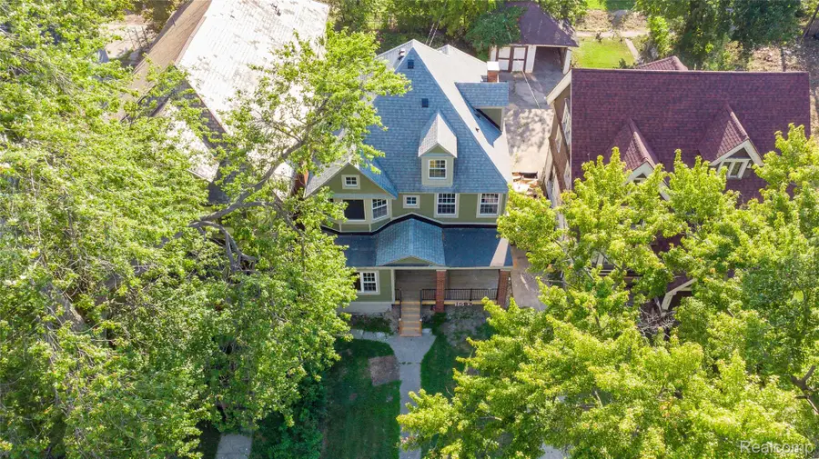 1583 Cadillac Boulevard, Detroit, MI 48214 - Image #2