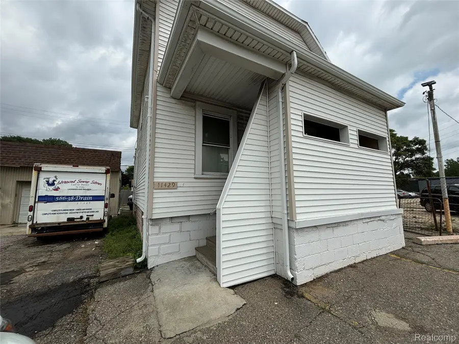 11429 E 8 Mile Road, Warren, MI 48089 - Image #2