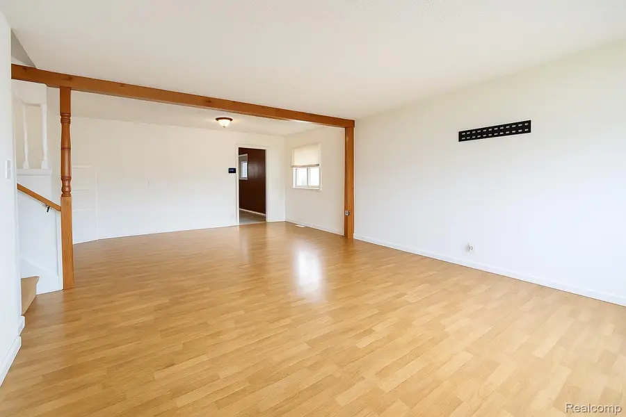 6148 Eldon Road, Beecher, MI 48458 - Image #3