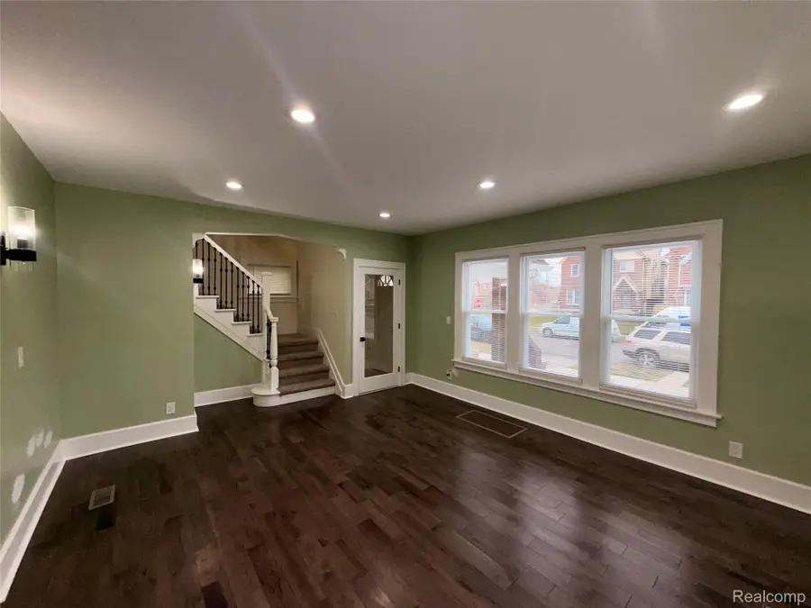4210 Pasadena Street, Detroit, MI 48238 - Image #2