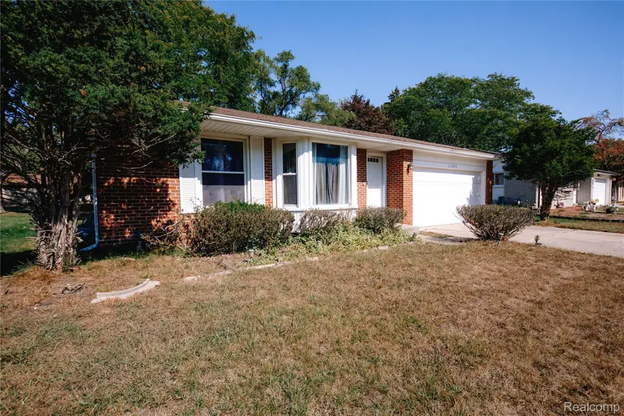 25030 Thorndyke Street, Southfield, MI 48033 - Image #3