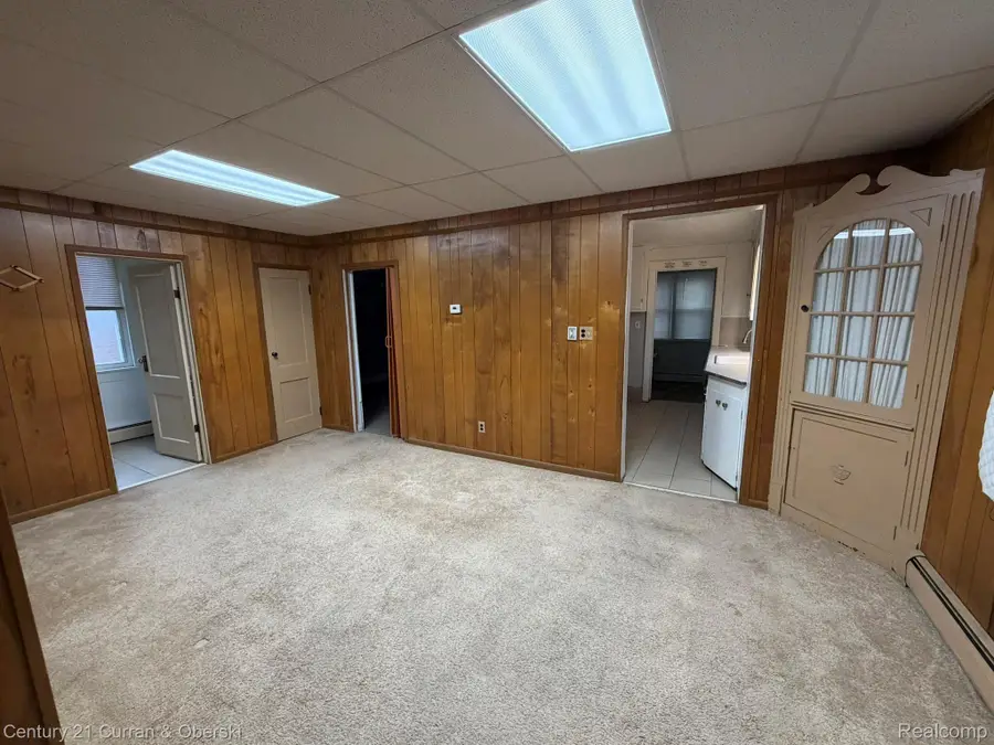 5692 Highview Street, Dearborn Heights, MI 48127 - Image #3