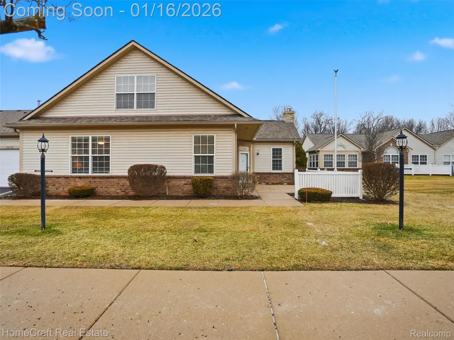 36036 Traditions Drive #70, Westland, MI 48185 - Image #2