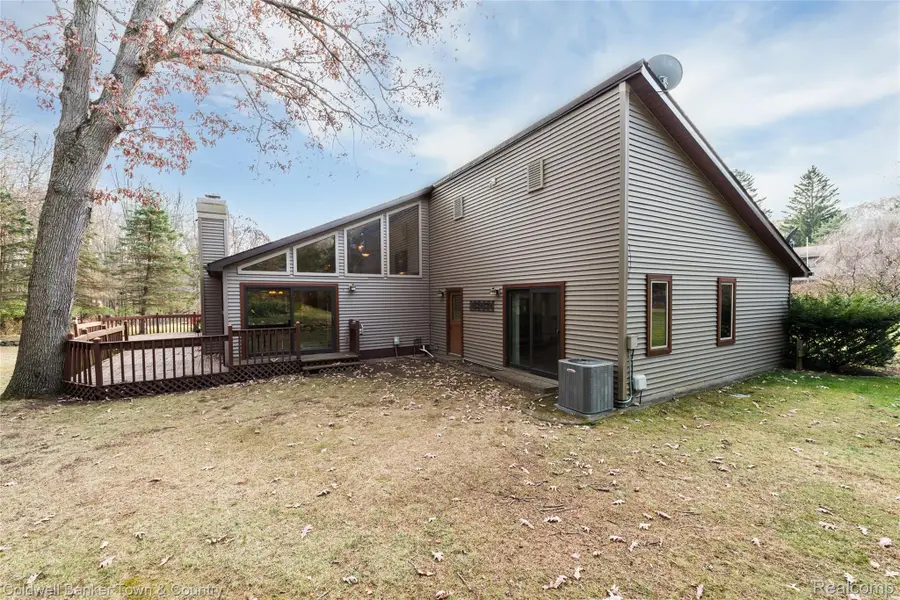 5415 Prairie View, Brighton, MI 48116 - Image #3