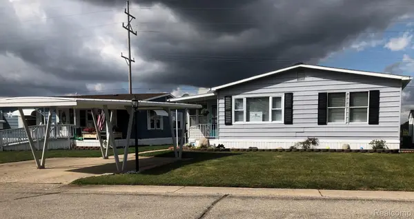 622 Cypress Court, Jonesville, MI 49250