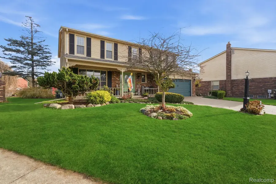 44388 Thunder Bay Drive, Clinton Charter Township, MI 48038 - Image #3