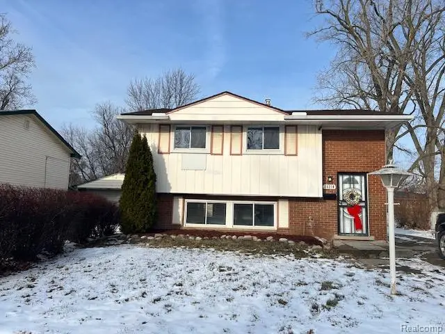 26210 Carlysle Street, Inkster, MI 48141 - Image #2