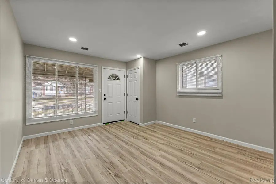 11384 Sioux, Redford, MI 48239 - Image #3