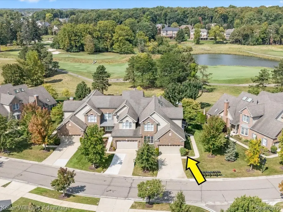 44604 Broadmoor Circle N, Northville, MI 48168 - Image #2