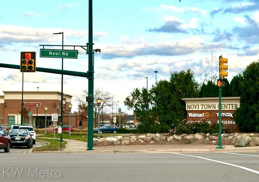 Lot 12,13 Novi Rd, Novi, MI 48375 - Image #2