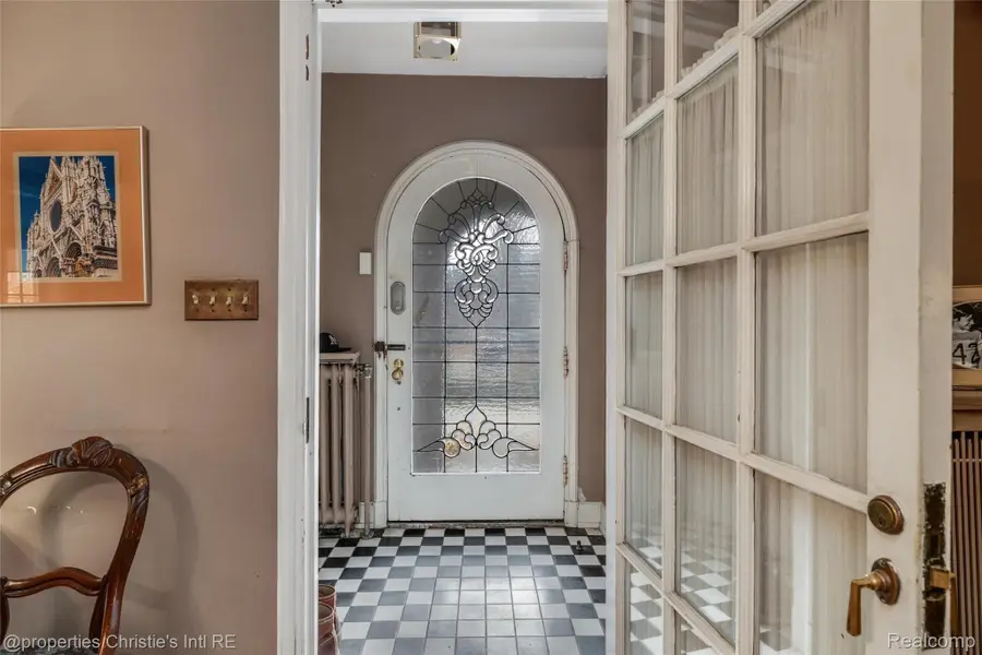 1686 Balmoral Drive, Detroit, MI 48203 - Image #2