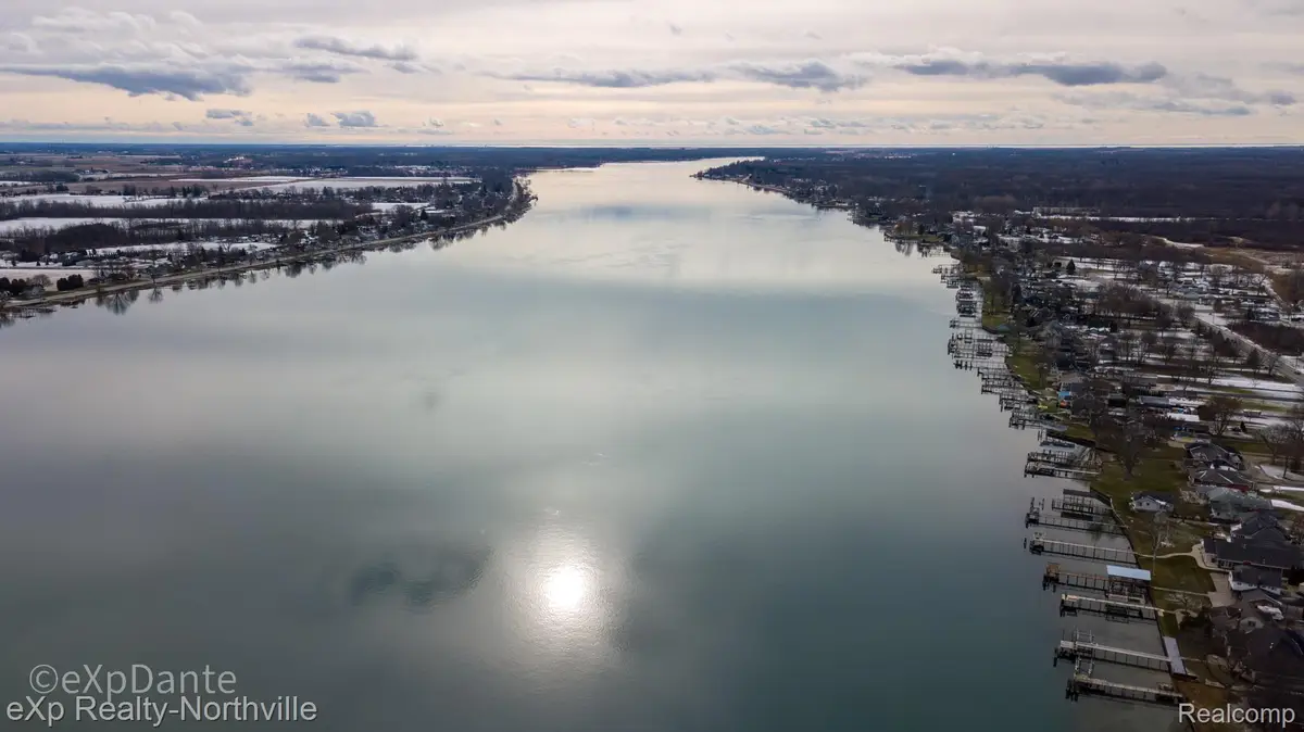 7503 S River Road, Cottrellville Township, MI 48039 - Image #1