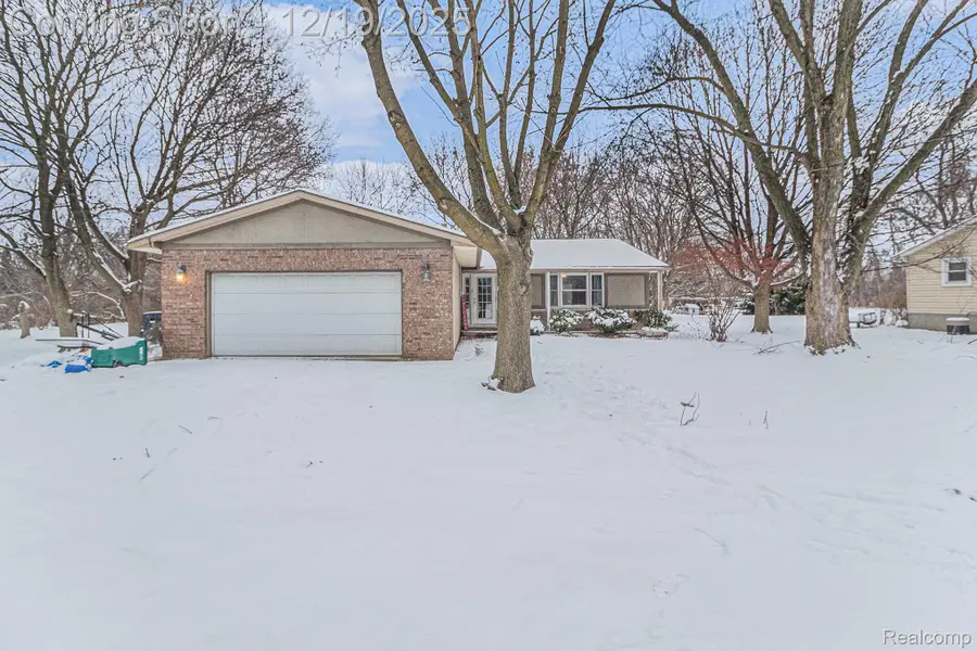 6191 Rawsonville Road, Belleville, MI 48111 - Image #2