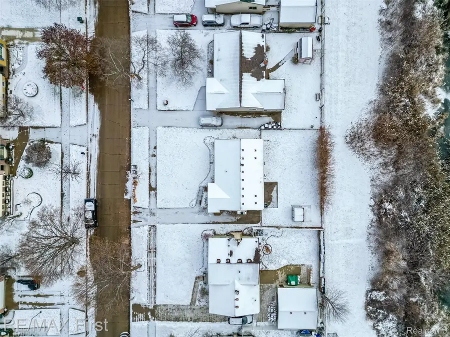 41498 Harvard Drive, Sterling Heights, MI 48313 - Image #3