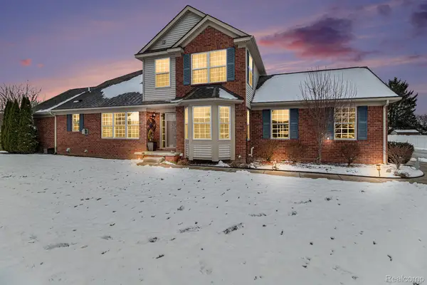 13336 Shire Lane, Southgate, MI 48195