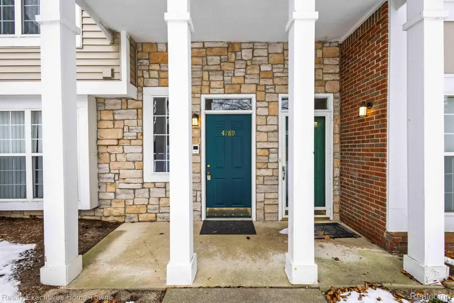 4289 Berkshire, Sterling Heights, MI 48314 - Image #3