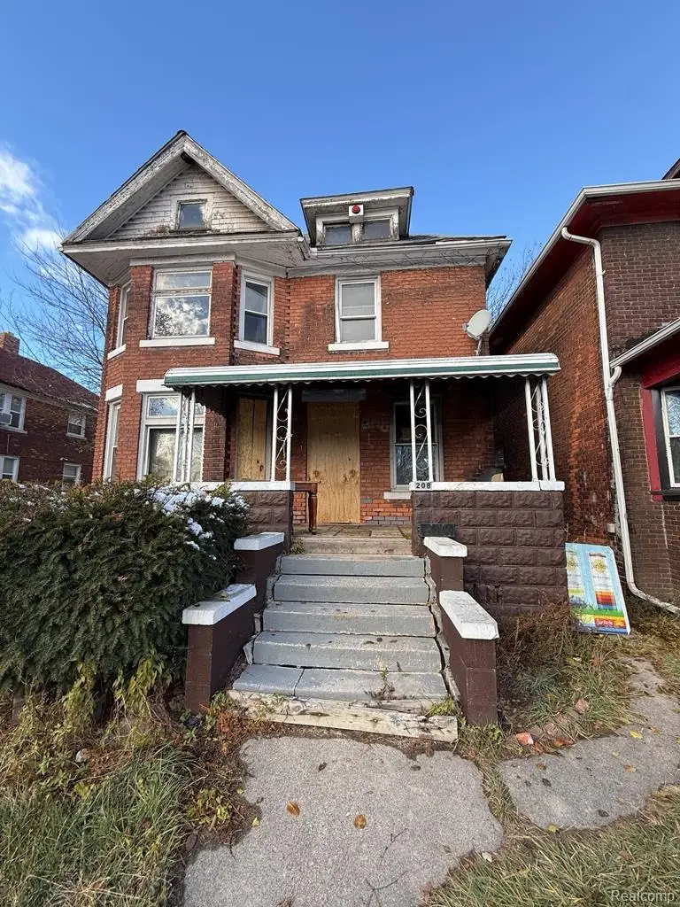 208 W Buena Vista Street, Highland Park, MI 48203 - Image #1