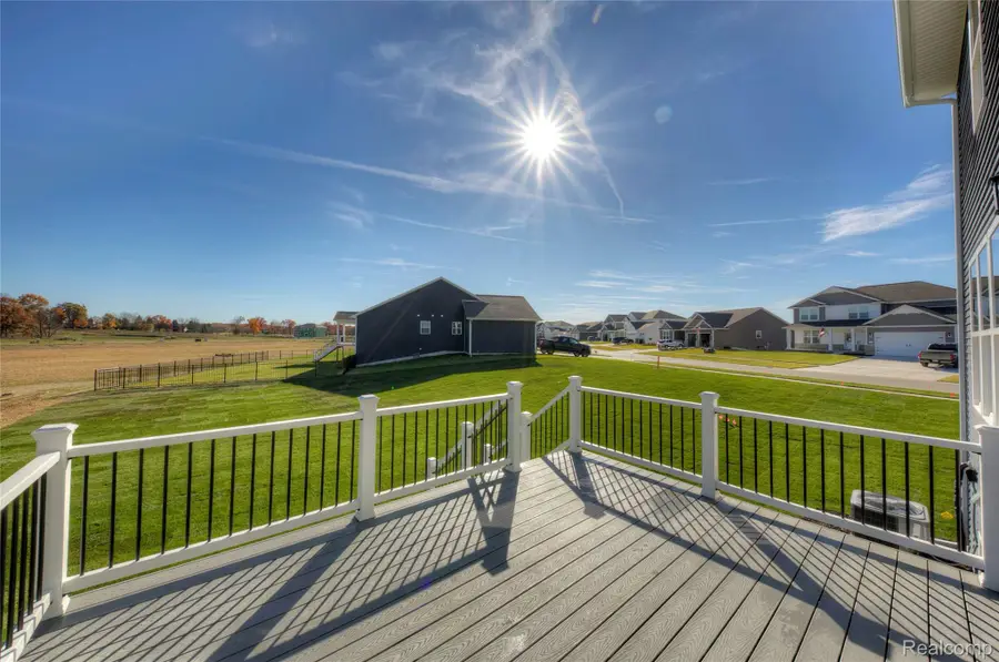 515 Round Rock Drive, Howell, MI 48843 - Image #3