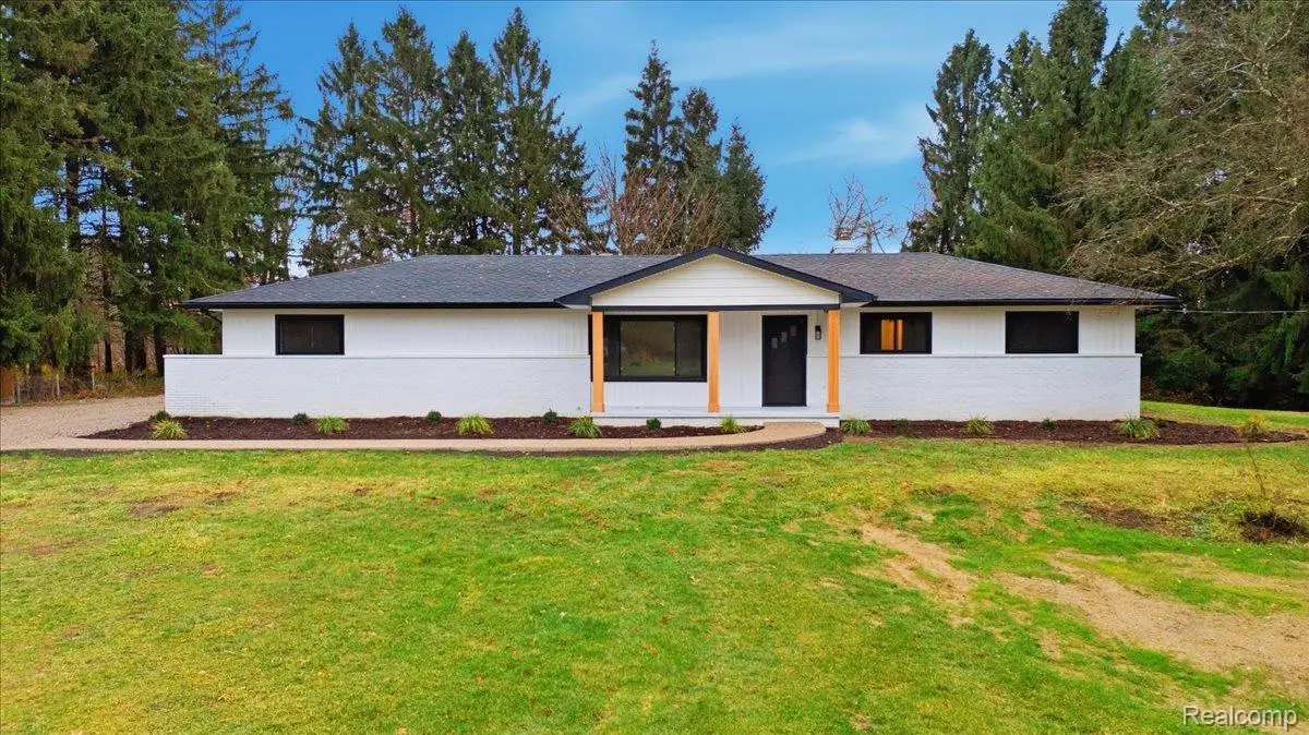 3643 Noble Road, Oxford, MI 48370 - Image #1