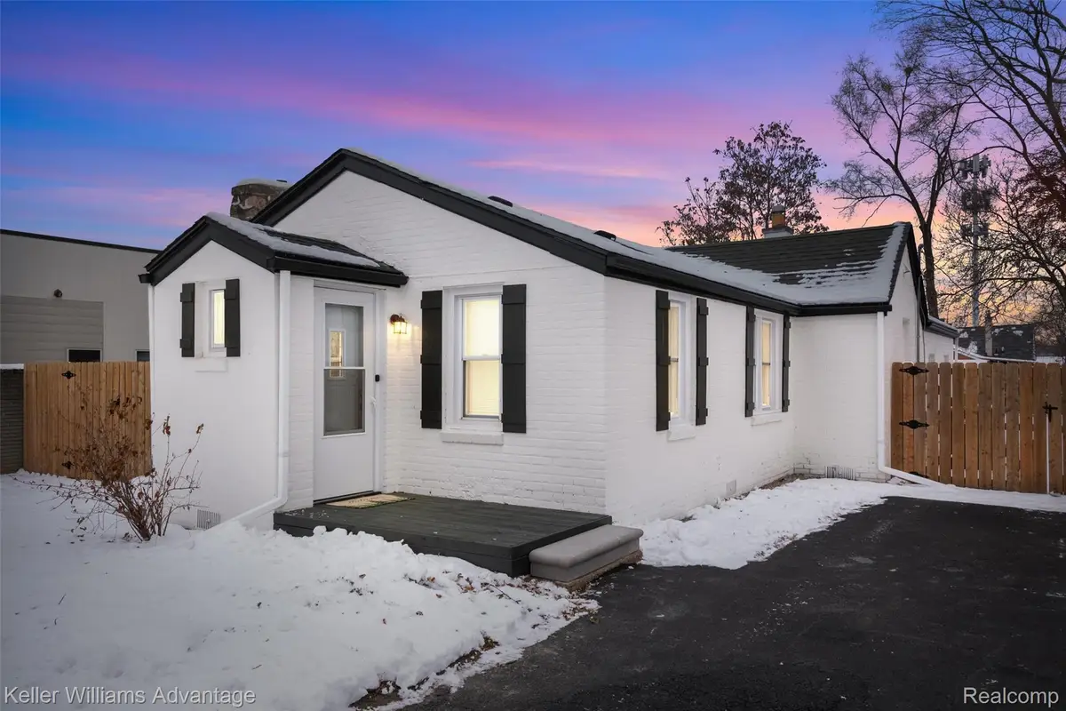 20406 Floral Street, Livonia, MI 48152 - Image #1