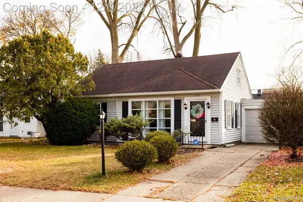 10401 Troy Street, OakPark, MI 48237