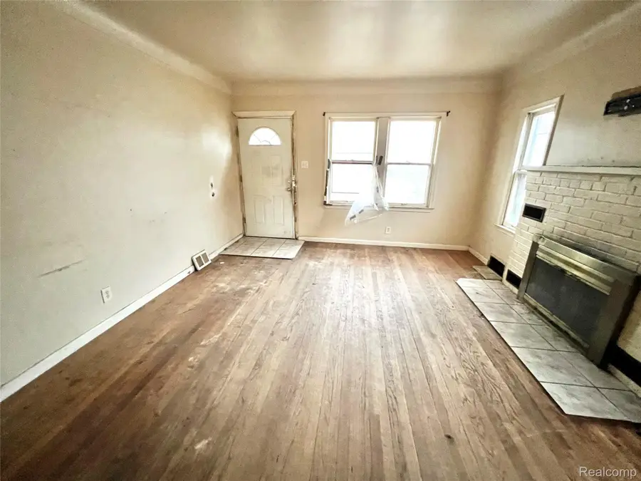 3168 Berkshire Avenue, Warren, MI 48091 - Image #3