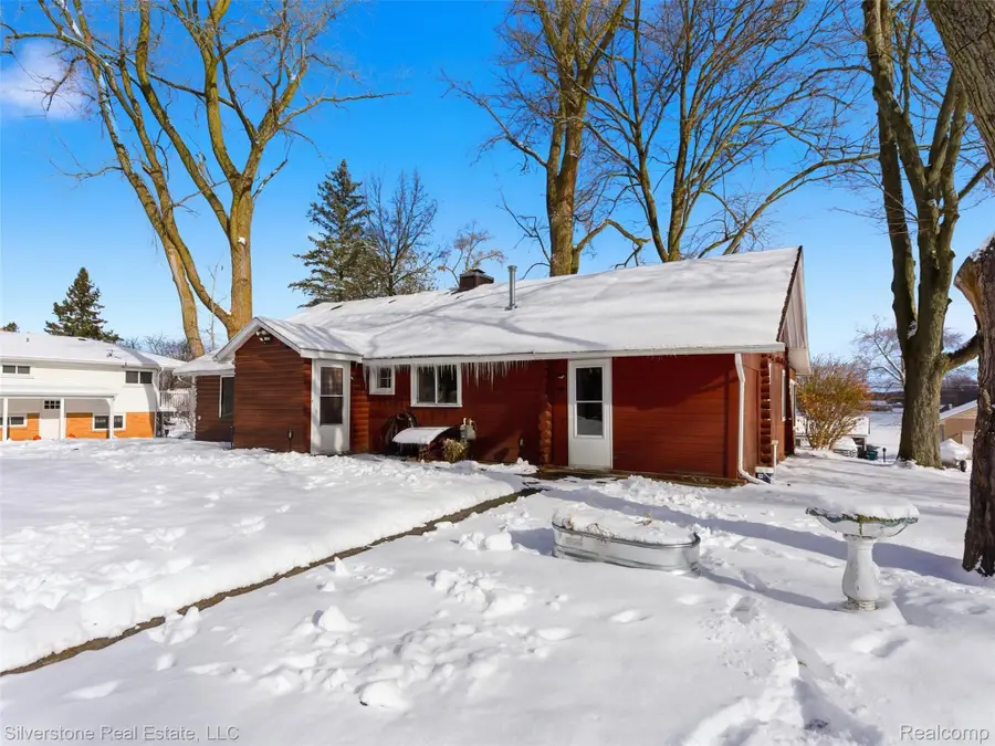 2098 Dunwoodie Street, Ortonville, MI 48462 - Image #3