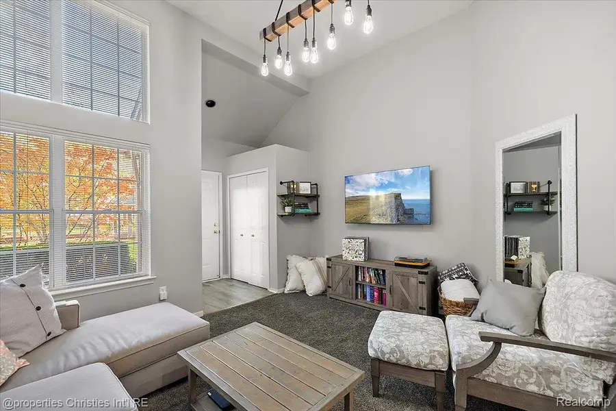 1510 Maryland Club Drive, Royal Oak, MI 48067 - Image #2