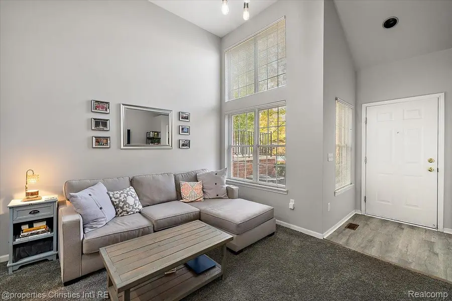 1510 Maryland Club Drive, Royal Oak, MI 48067 - Image #3