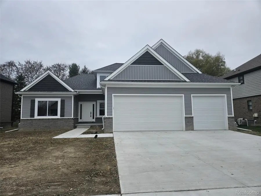 49287 London Bridge Drive, Macomb, MI 48044 - Image #2