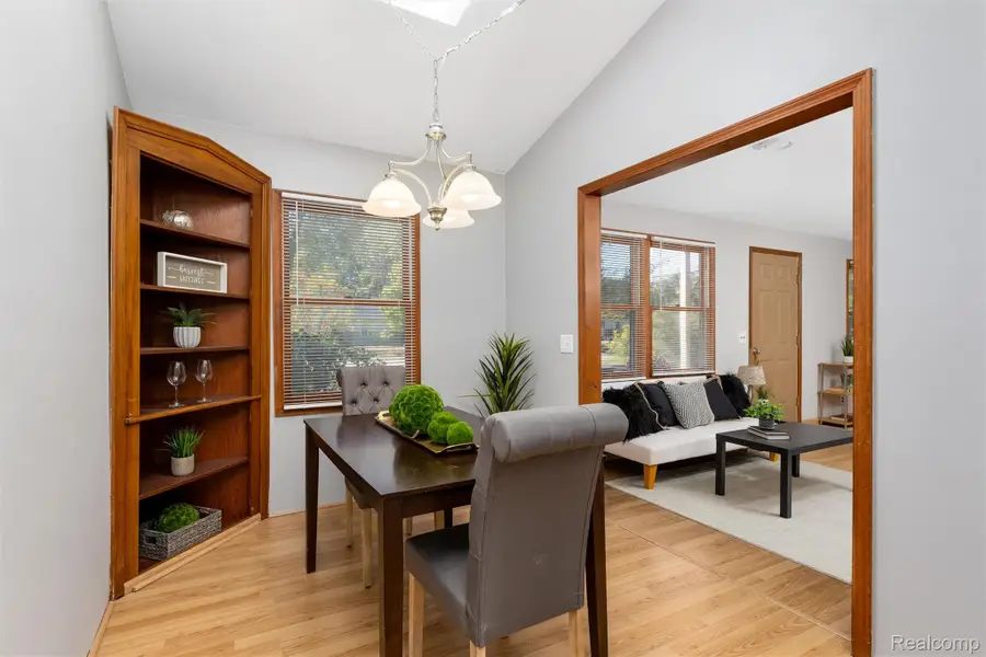 21326 Flanders Street, Farmington Hills, MI 48335 - Image #2