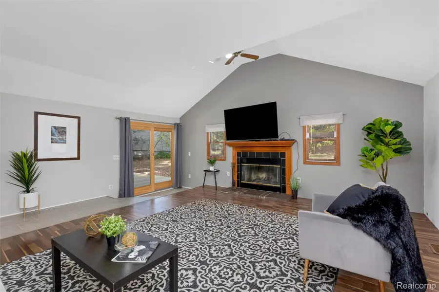 21326 Flanders Street, Farmington Hills, MI 48335 - Image #3