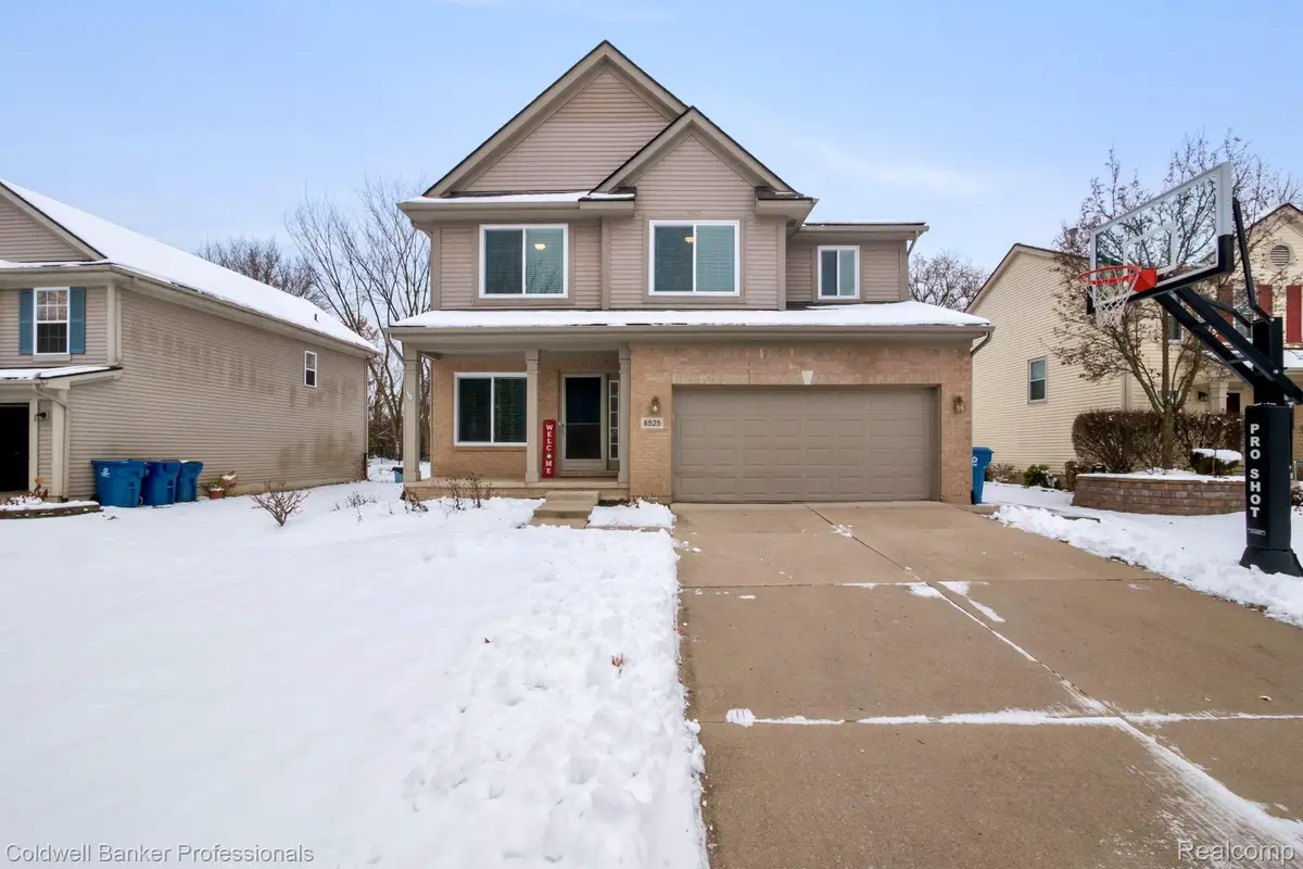 8525 Barrington Drive, Ypsilanti, MI 48198 - Image #1