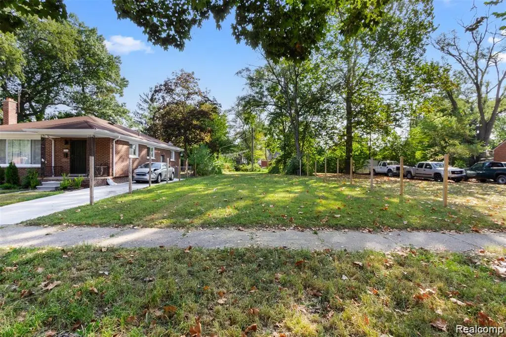 19178 Sunderland Road, Detroit, MI 48219 - Image #1