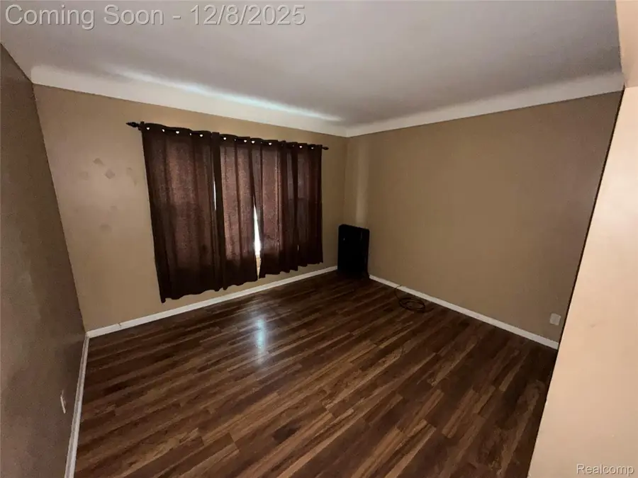 24 W James Street, River Rouge, MI 48218 - Image #3
