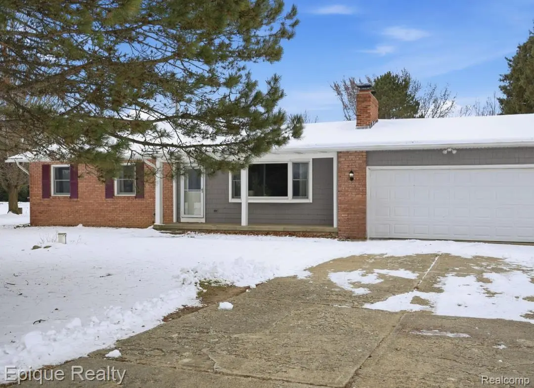 8511 Krouse Road, Ovid, MI 48866 - Image #1