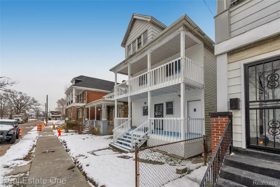 2438 Burnside Street, Detroit, MI 48212 - Image #3