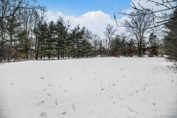 5747 Leland Drive, AnnArbor, MI 48105