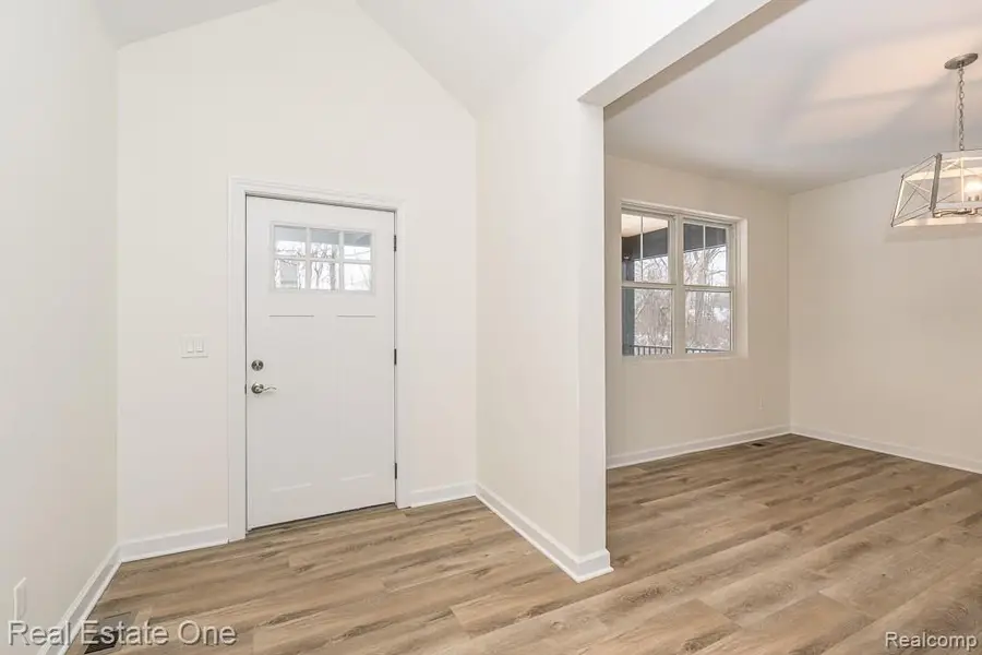 225 E Predmore Road, Oakland, MI 48363 - Image #3