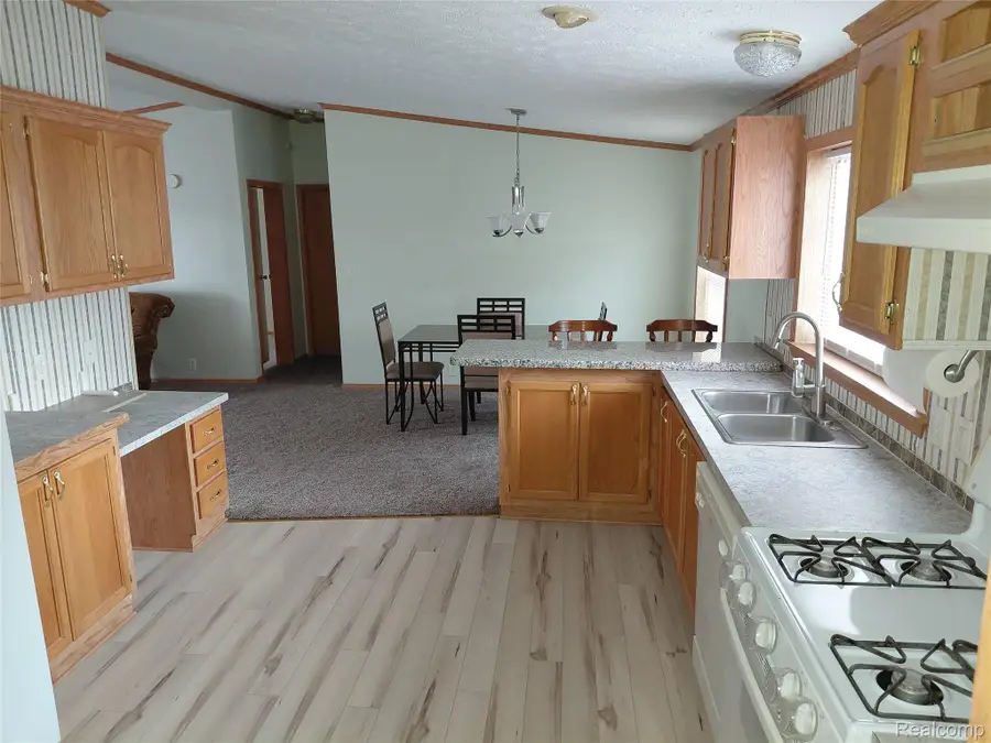 4740 Spring Creek Drive, Howell, MI 48843 - Image #2