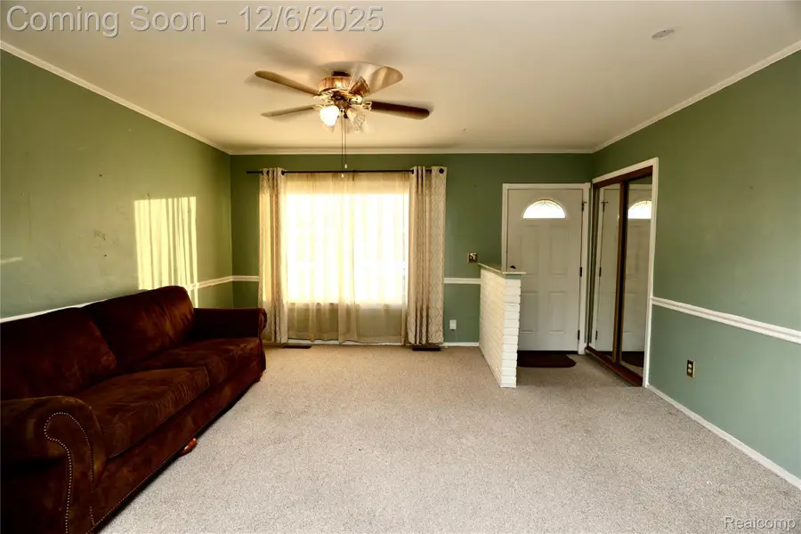 20311 Garden Court, Roseville, MI 48066 - Image #3
