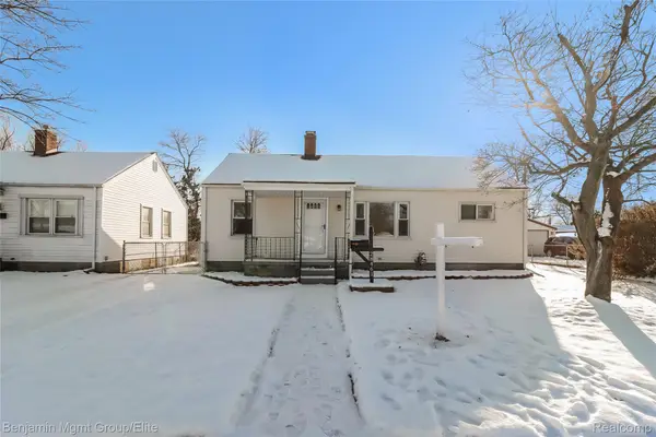 28461 Marquette Street, GardenCity, MI 48135